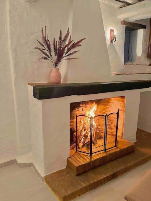 La Palmera. Casa Rural Con Piscina Privada. Benadalid Esterno foto